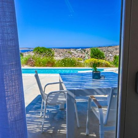 Schinoza Luxury Suites Schoinoussa エクステリア 写真