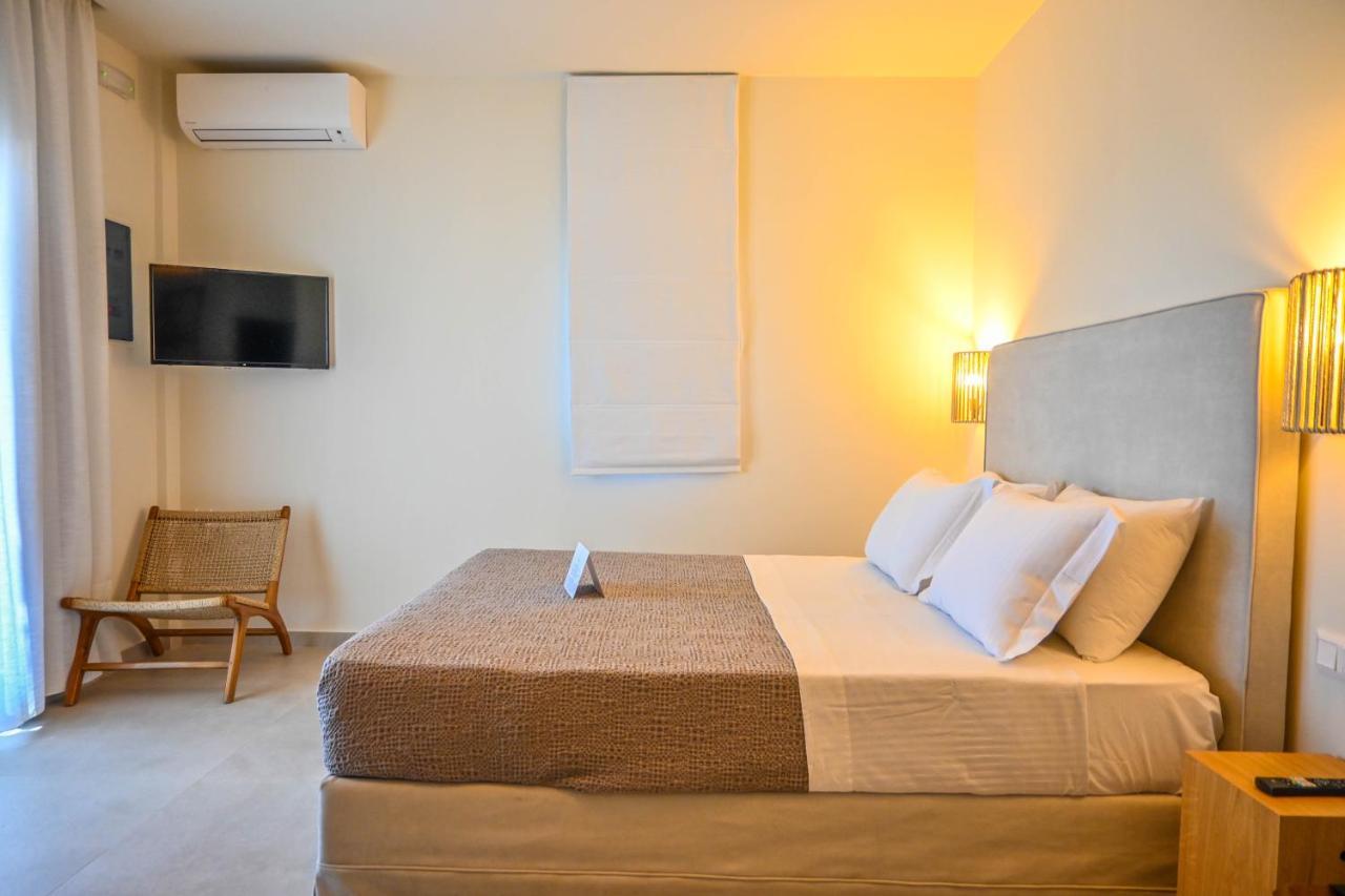 Schinoza Luxury Suites Schoinoussa エクステリア 写真