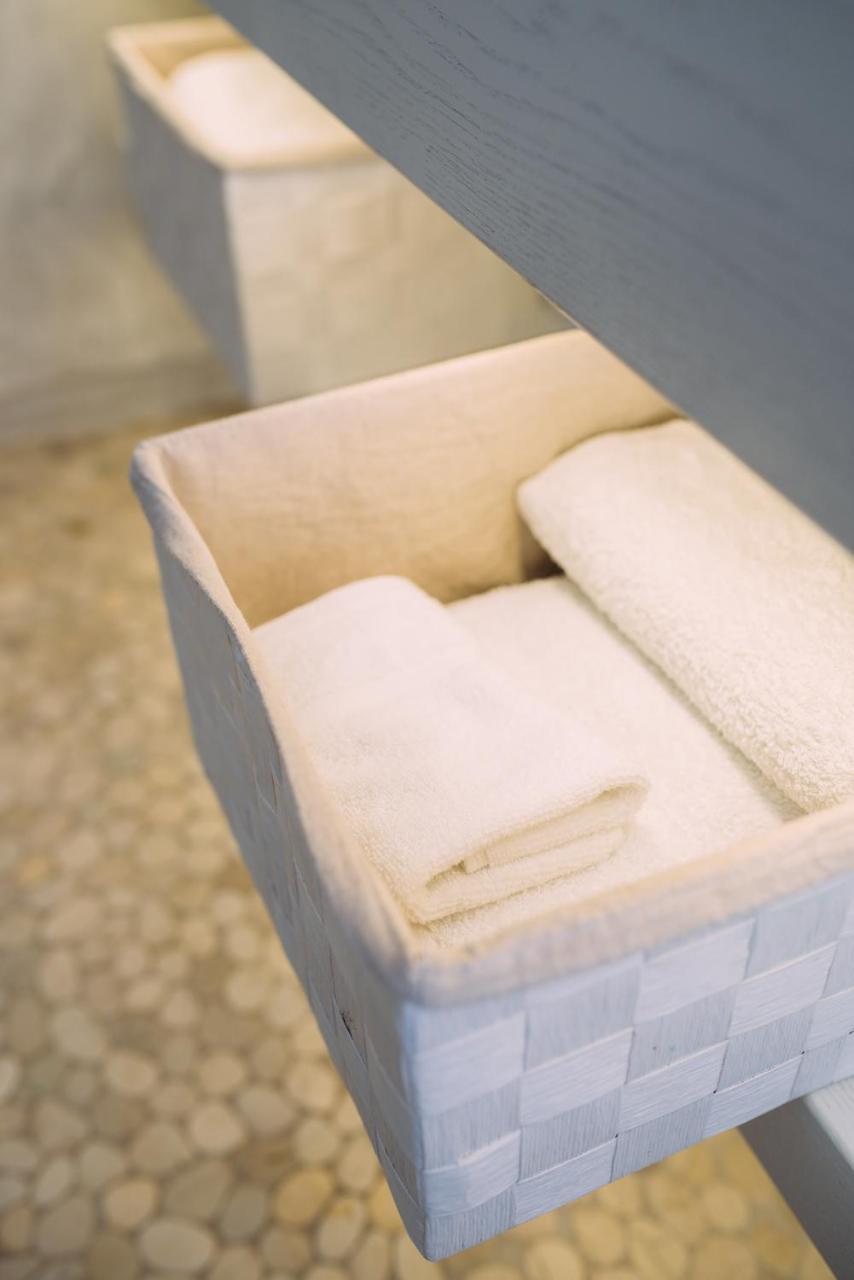 Schinoza Luxury Suites Schoinoussa エクステリア 写真
